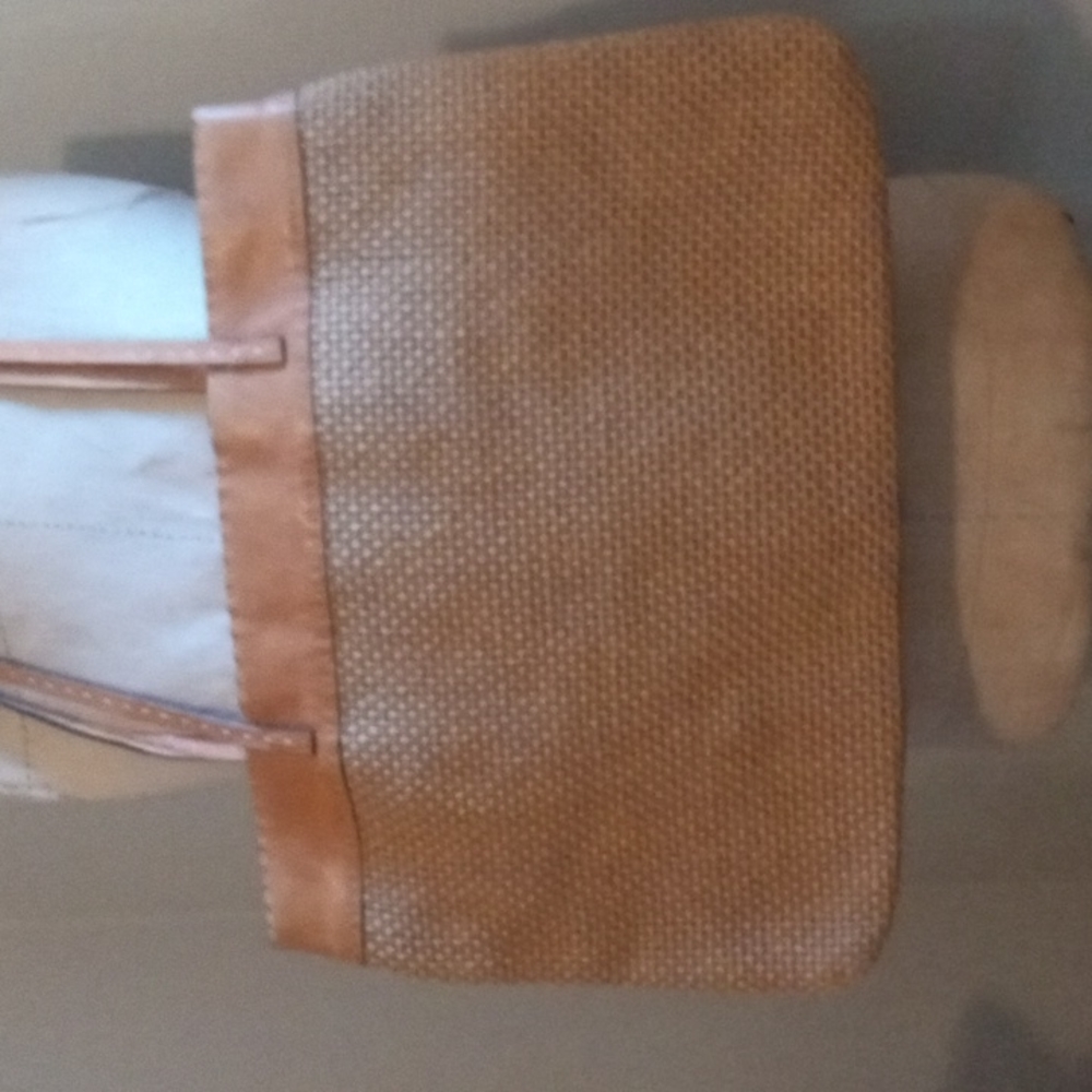 Large handbag - Picture 2 of 4
